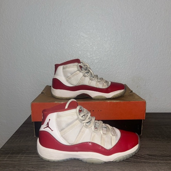 Retro 11s Jordan Kids Red and White Sneakers - Picture 1 of 7